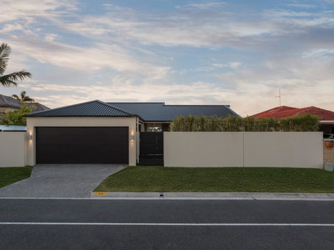 Rumrunner Resort - Accommodation in Brisbane 38