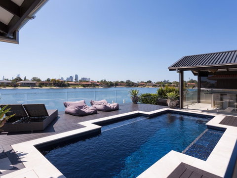 Rumrunner Resort - Accommodation in Brisbane 4