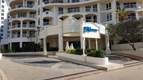 APR Private SUITES MOROC By The Beach - Accommodation in Brisbane 7