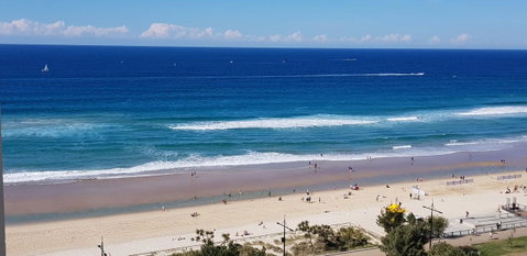 APR Private SUITES MOROC By The Beach - Accommodation in Brisbane 1
