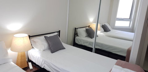 APR Private SUITES MOROC By The Beach - Accommodation in Brisbane 3