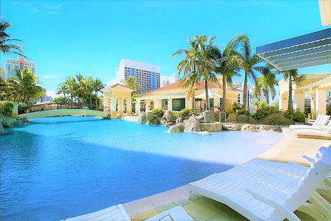 The Towers Of Chevron Renaissance - Holidays Gold Coast - Accommodation in Brisbane 7