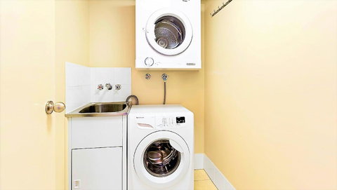 The Towers Of Chevron Renaissance - Holidays Gold Coast - Accommodation in Brisbane 34