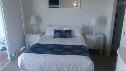 Crystal Bay On The Broadwater - Accommodation in Brisbane 29