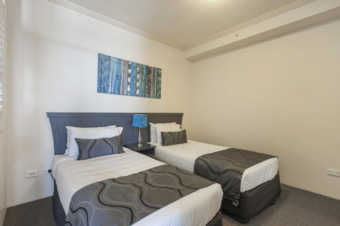 Crystal Bay On The Broadwater - Accommodation in Brisbane 14