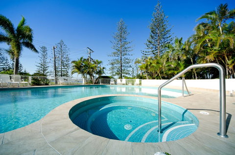 Crystal Bay On The Broadwater - Accommodation in Brisbane 11