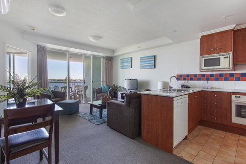 Crystal Bay On The Broadwater - Accommodation in Brisbane 33