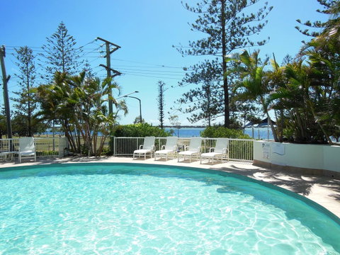 Crystal Bay On The Broadwater - Accommodation in Brisbane 9