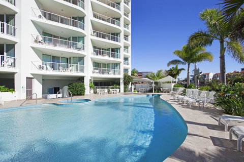 Crystal Bay On The Broadwater - Accommodation in Brisbane 0
