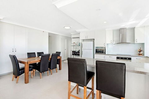 ULTIQA Beach Haven On Broadbeach - Accommodation in Brisbane 14