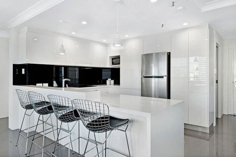 ULTIQA Beach Haven On Broadbeach - Accommodation in Brisbane 9