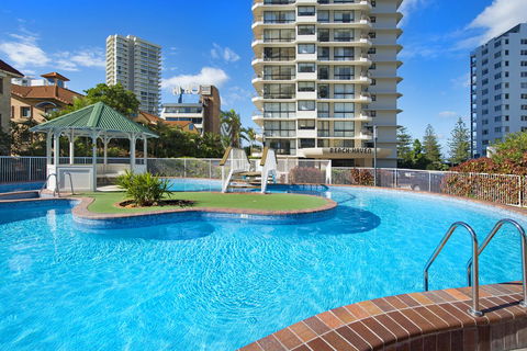 ULTIQA Beach Haven On Broadbeach - Accommodation in Brisbane 0