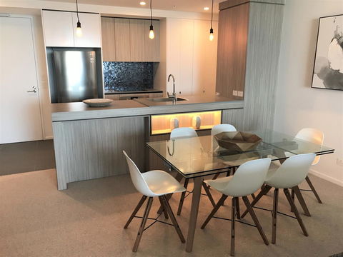 Qube Broadbeach Ocean View Apartments - Accommodation in Brisbane 26