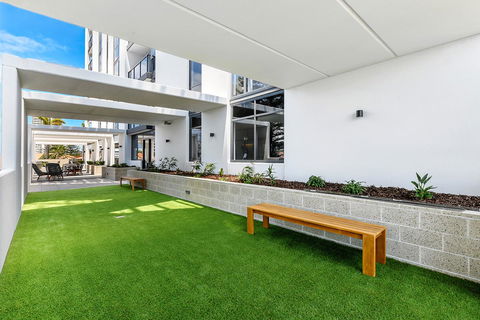 Qube Broadbeach Ocean View Apartments - Accommodation in Brisbane 3