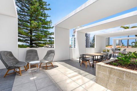 Qube Broadbeach Ocean View Apartments - Accommodation in Brisbane 4