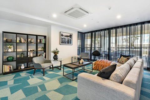 Qube Broadbeach Ocean View Apartments - Accommodation in Brisbane 14