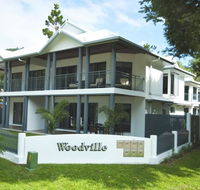 Woodville Beach Townhouse 5 - Accommodation in Brisbane