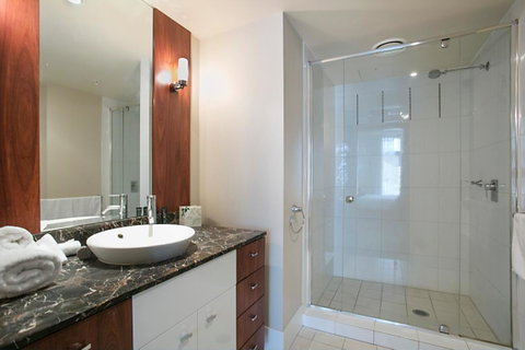 Towers Of Chevron - Private Apartment - Accommodation in Brisbane 4