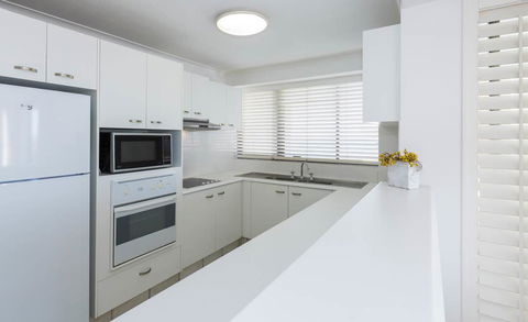 South Pacific Plaza - Official - Accommodation in Brisbane 27