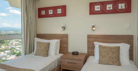 2nd Avenue Beachside Apartments - Accommodation in Brisbane 38