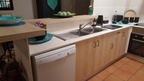 Jackies Holiday Apartment - Accommodation in Brisbane 9