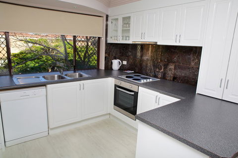 Grangewood Court Apartments - Accommodation in Brisbane 1