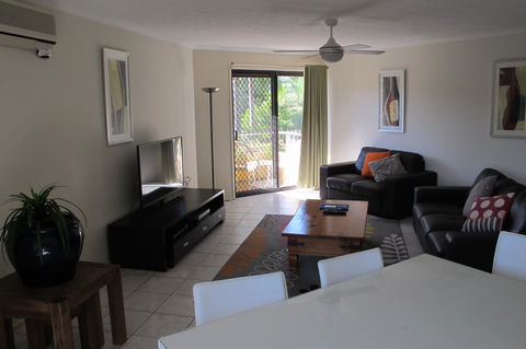 Grangewood Court Apartments - Accommodation in Brisbane 13