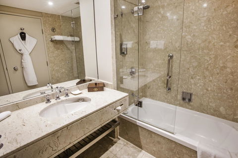 Sofitel Brisbane Central - Accommodation in Brisbane 11