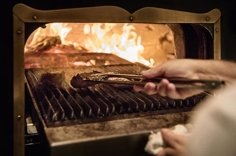 InterContinental Sanctuary Cove Resort, An IHG Hotel - Accommodation in Brisbane 6