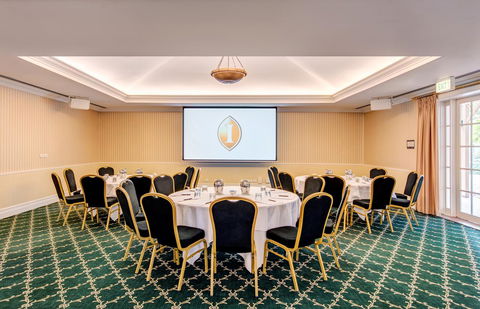 InterContinental Sanctuary Cove Resort, An IHG Hotel - Accommodation in Brisbane 10