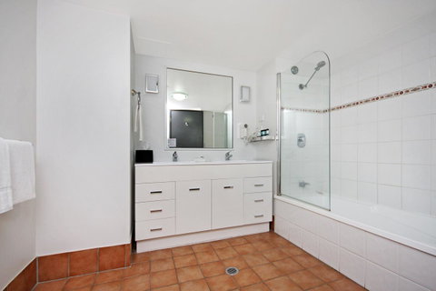 Sovereign On The Gold Coast - Accommodation in Brisbane 34