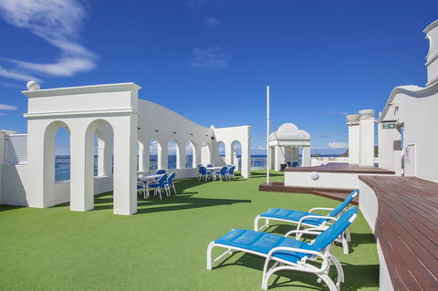 ULTIQA Burleigh Mediterranean Resort - Accommodation in Brisbane 26