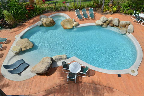 Cairns Queenslander Hotel & Apartments - Accommodation in Brisbane 4