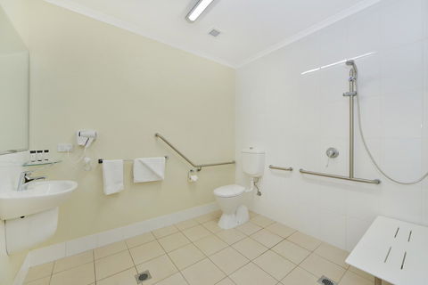 Cairns Queenslander Hotel & Apartments - Accommodation in Brisbane 38