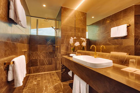 Eatons Hill Hotel - Accommodation in Brisbane 11