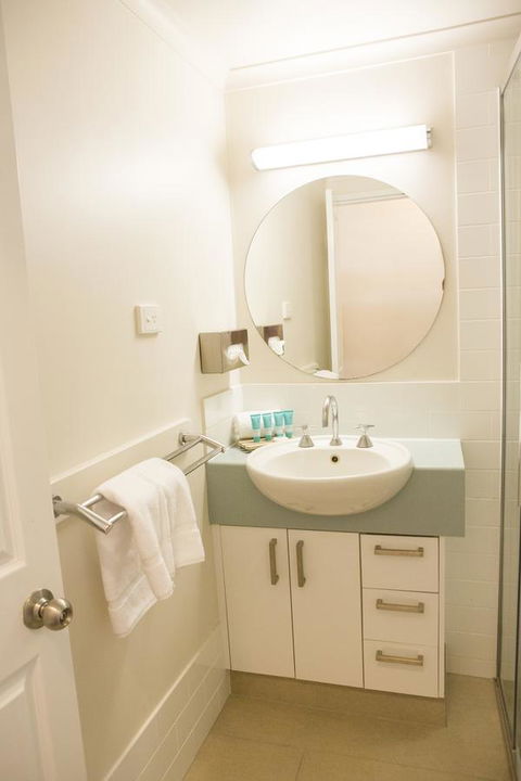 Amaroo At Trinity - Accommodation in Brisbane 14