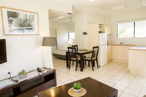 Amaroo At Trinity - Accommodation in Brisbane 30