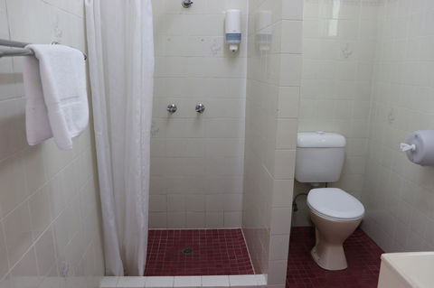 YAL Cairns - A Motel That Makes A Difference - Accommodation in Brisbane 27