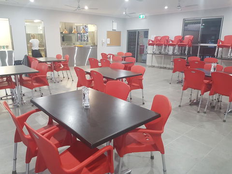 YAL Cairns - A Motel That Makes A Difference - Accommodation in Brisbane 9