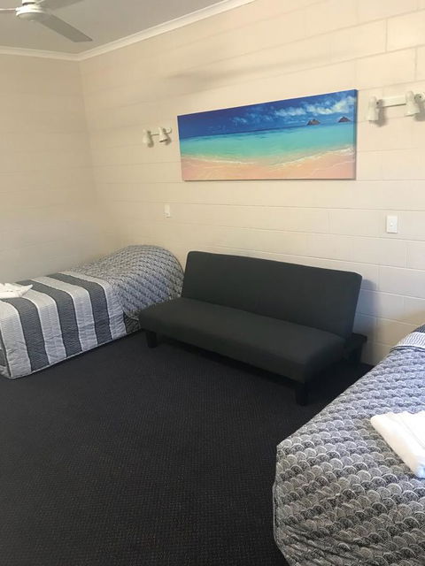 YAL Cairns - A Motel That Makes A Difference - Accommodation in Brisbane 25