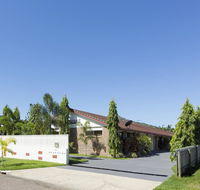 Marcol Place Holiday Apartments - Accommodation in Brisbane