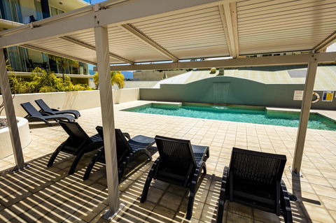 Jack And Newell Holiday Apartments - Accommodation in Brisbane 7
