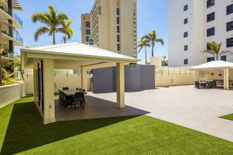 Jack And Newell Holiday Apartments - Accommodation in Brisbane 5