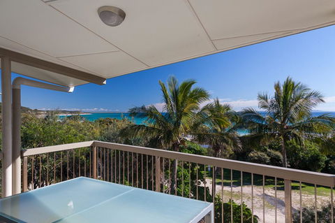 Cylinder Beach Mooloomba Unit 3 - Accommodation in Brisbane 0
