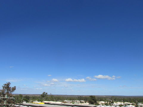 Monterey Apartments Moranbah - Accommodation in Brisbane 1