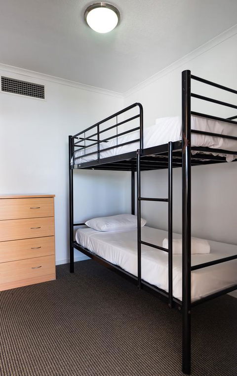 Swell Resort Burleigh Heads - Accommodation in Brisbane 30