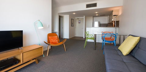 Swell Resort Burleigh Heads - Accommodation in Brisbane 11