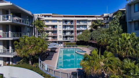 Swell Resort Burleigh Heads - Accommodation in Brisbane 8