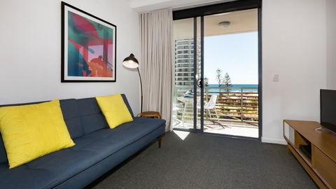 Swell Resort Burleigh Heads - Accommodation in Brisbane 2