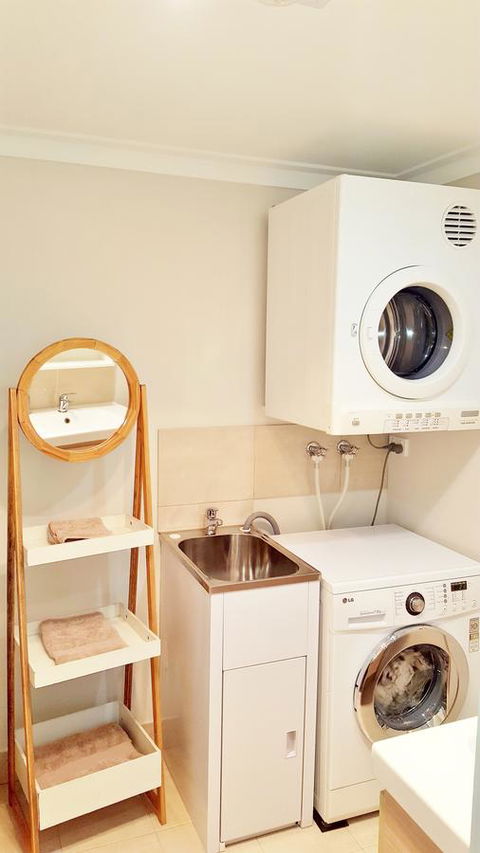 Shasta Place - Accommodation in Brisbane 19